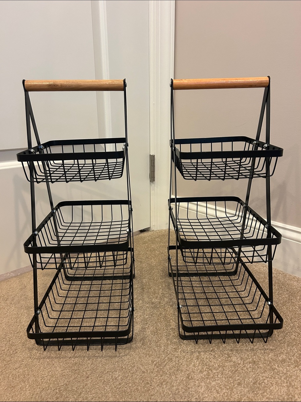 19” tall black metal fruit baskets with top wood handle - Picture 4 of 6